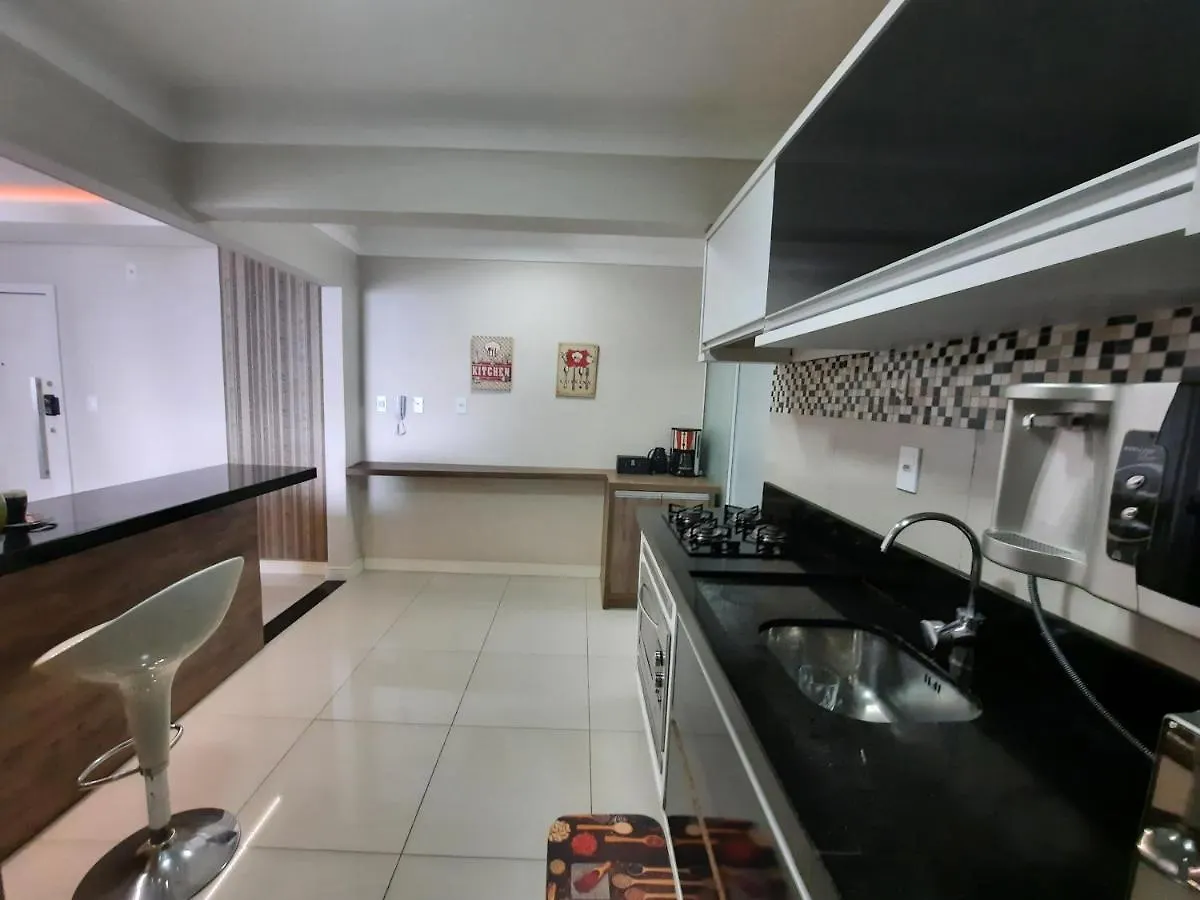 Διαμέρισμα 3 Suites Linda Vista Da Orla De Bc A 50M Da Praia - Somente Familiares Balneário Camboriú